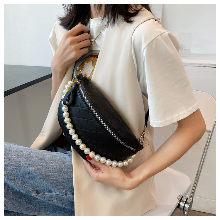 Fashion Rhombic Pearl Chain Chest Waist Bag display picture 11