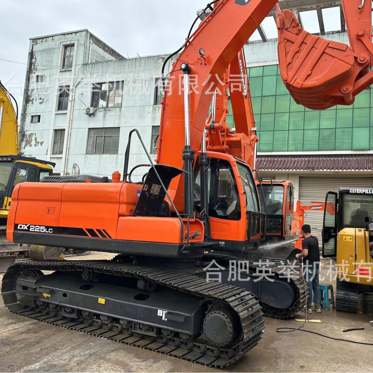 Fuente de venta directa de 20 toneladas de grúa Doosan DX225DH225DX300 excavadora Hitachi Carter image 4
