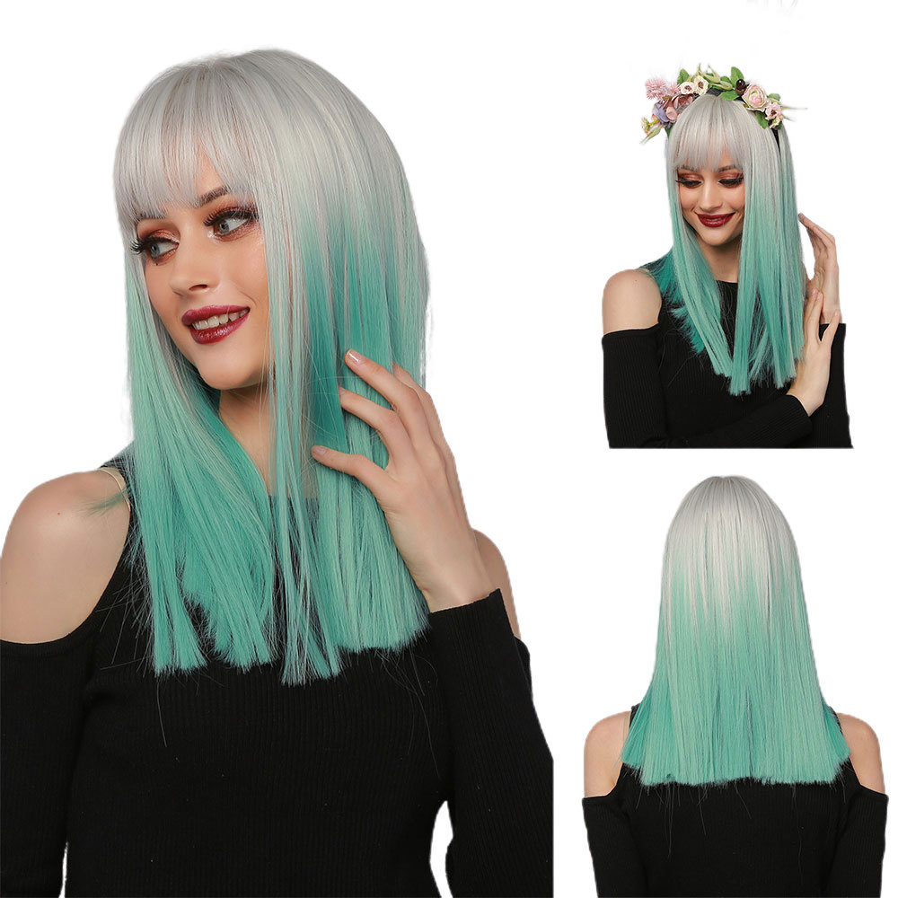 Celebridades de Internet Venta caliente Neptuno arándano rojo muestra blanco Qi flequillo mar pelo liso de longitud media peluca de Halloween pelo completo