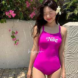 源头工厂新款inbs显白芭比粉nik*连体运动简约纯色度假温泉泳衣女