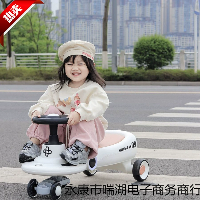 Производители детских машинок-твистов поставляют детские машинки-каталки, взрослые могут сидеть на одной машинке с родителями, качалка с защитой от опрокидывания.