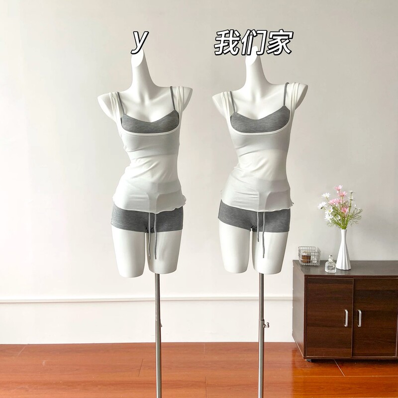 Pure Desire Style Color-Blocking Two-Piece Camisole Set for Women, Summer, with Built-In Chest Pads, Slim Fit, Flattering Loungewear, Spicy Girl Two-Piece Set Pure Desire Style Color-Blocking Two-Piece Camisole Set for Women, Summer, with Built-In Chest Pads, Slim Fit, Flattering Loungewear, Spicy Girl Two-Piece Set