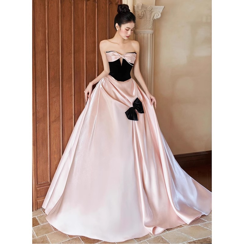 Vestido de noche de satén rosa con top de tubo para mujer, nuevo estilo 2026, vestido de princesa para ceremonia de mayor edad francesa, vestido de compromiso, vestido de brindis para la novia