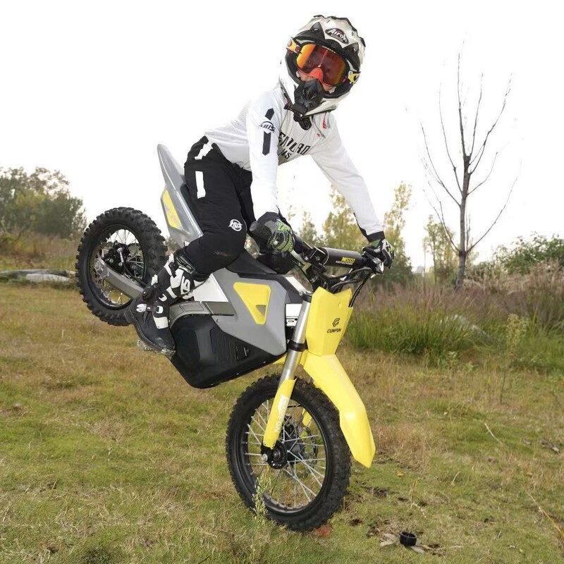 One-Piece Drop-Shipping Off-Road City Outdoor Trail Version Electric Bicycle 48V23A for Men and Women, Small Model for Mountain Climbing One-Piece Drop-Shipping Off-Road City Outdoor Trail Version Electric Bicycle 48V23A for Men and Women, Small Model for Mountain Climbing