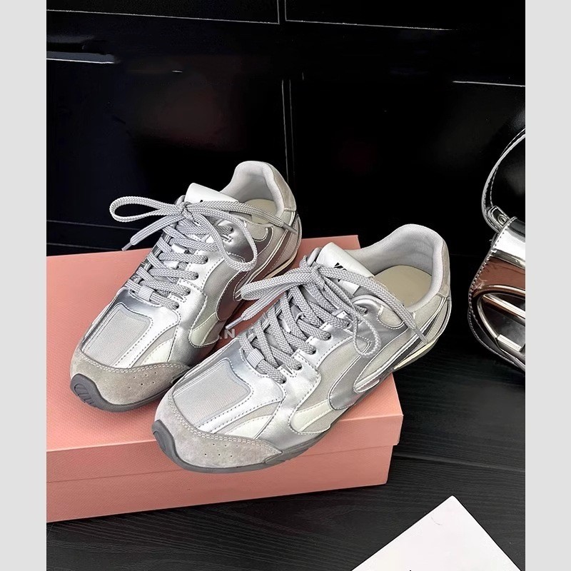 Women's 2026 Spring New Style Silver Breathable Sneakers with 4cm Hidden Height Increase, Genuine Leather Ballet-Style Gump Shoes