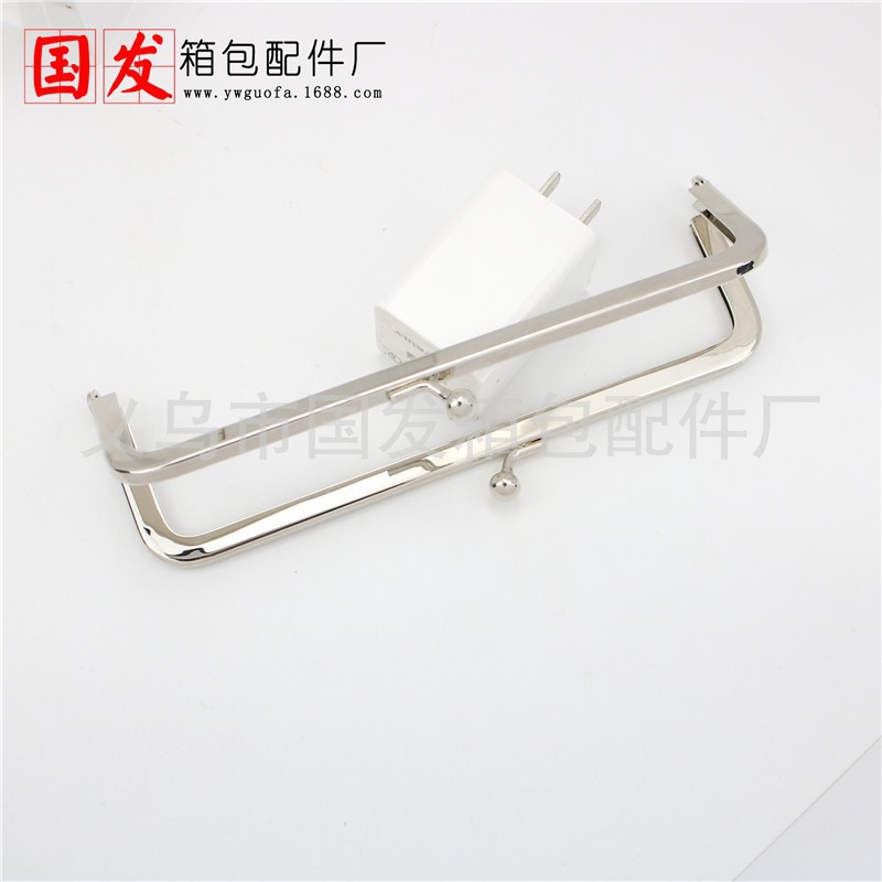 Sin stock, para hacer productos: 19CM * 5CM cuadrado máquina perforadora de oro pequeño pozo cuadrado estilo de viscosidad