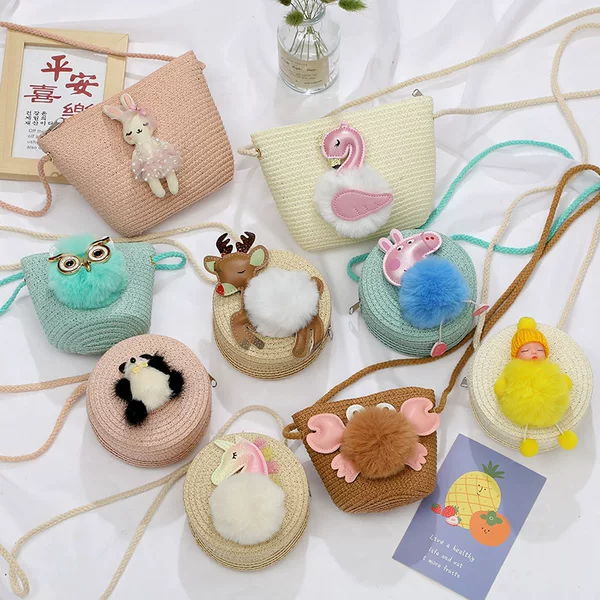 Straw Bag Woven Kidsren's Bag Female Cute 2025 New Baby Crossbody Summer Mini Straw Small Round Bag Wholesale