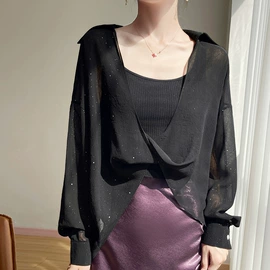 女式针织衫;连衣裙;女式T恤