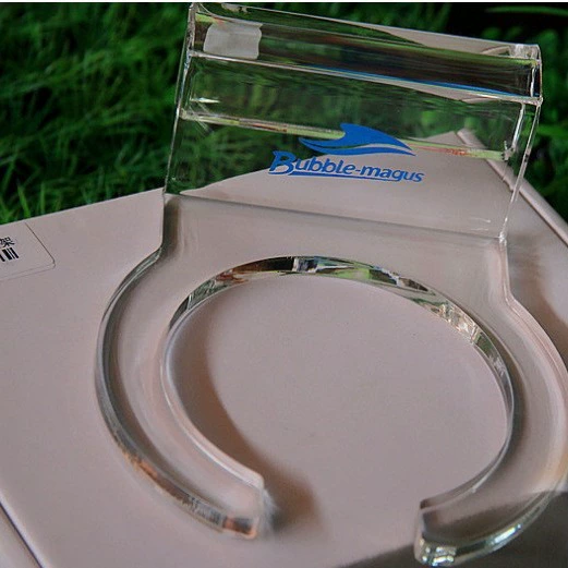 Aquarium, cigarette holder