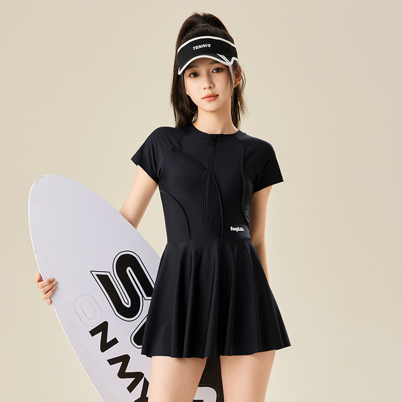 泳衣女2025新款运动保守连体遮肚显瘦大码胖mm高级感泡温泉游泳装|undefined