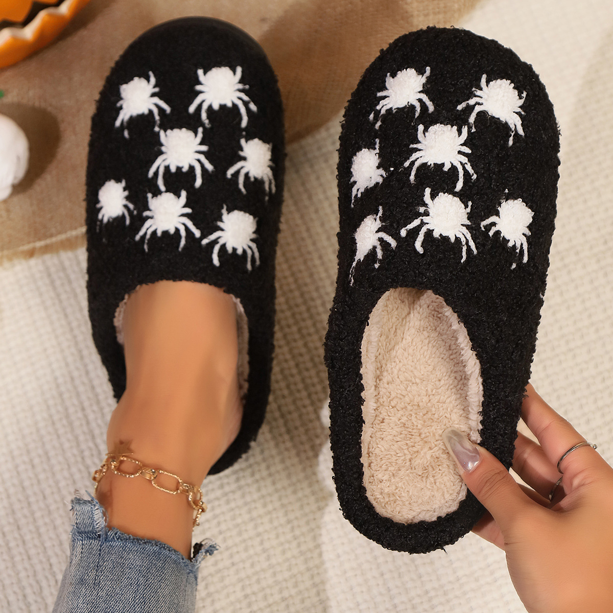 Shoes small order Halloween spider autumn and winter men and women couple cotton_viptrois.com