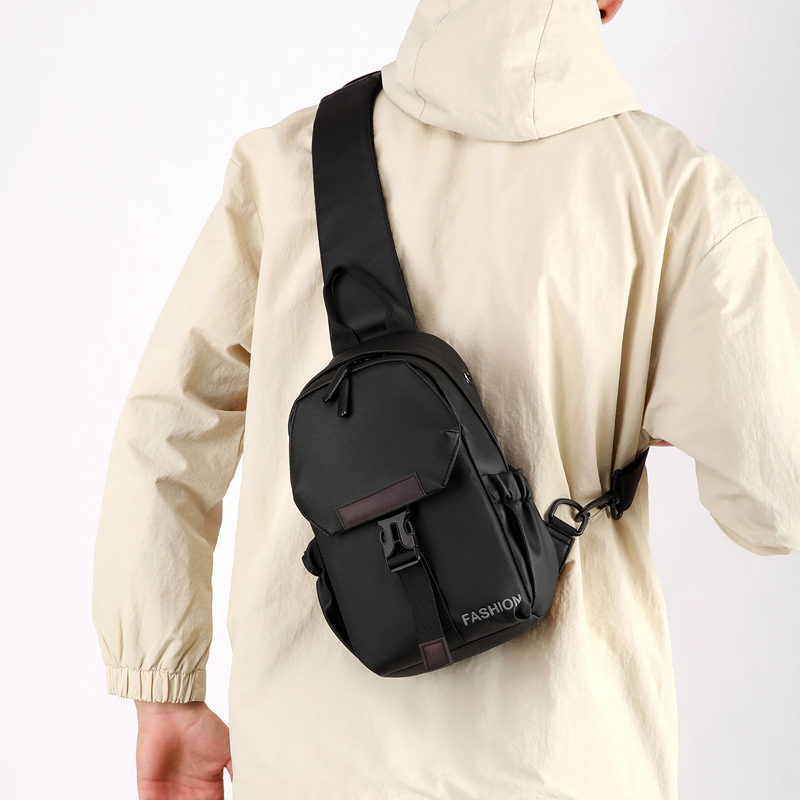 Bolso de pecho diagonal para hombre al por mayor Bolso de hombro de tendencia de viaje de ocio Mochila de gran capacidad para hombre de negocios Mochila impermeable