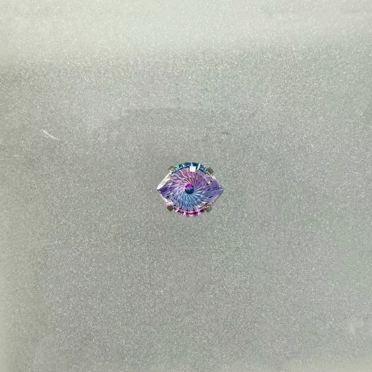 广格F136 Titanium Alloy 碗托恶魔之眼5A级 Cubic Zirconia Ear Stud Two Tone 渐变6*7.5眼睛 Ear Stud