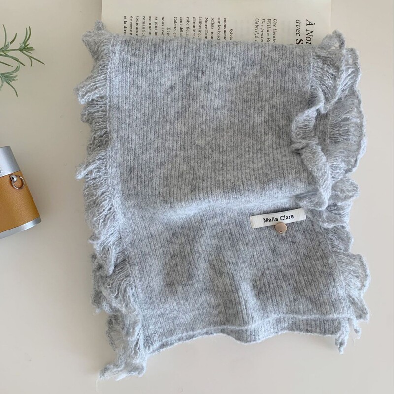 2026 new gray scarf for women, winter wool blend knitted neck warmer and shawl, versatile, warm, and thick, Korean style, autumn 2026 new gray scarf for women, winter wool blend knitted neck warmer and shawl, versatile, warm, and thick, Korean style, autumn