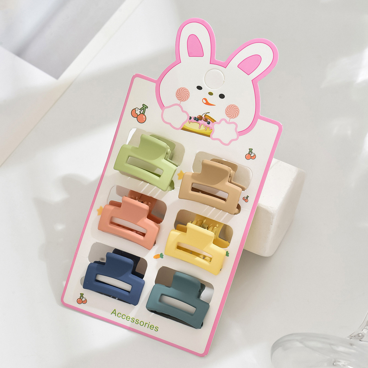 2. 5cm tamaño pequeño mini pinza hueca horquilla cuadrada color caramelo flequillos clip horquilla clip superior Amazon Venta caliente