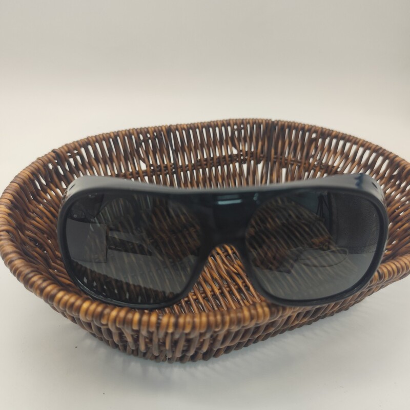 High Quality (Gray) Windproof Glasses Sun Protection Sunglasses