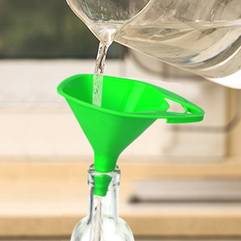 Juego de tres piezas de cocina para repostería casera: embudo de aceite creativo, colador de té y separador de yemas de huevo, superventas transfronterizo.