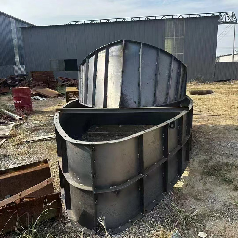高速公路收费岛模具 防撞船型现浇混凝土模具 安全岛钢模具厂家定|undefined