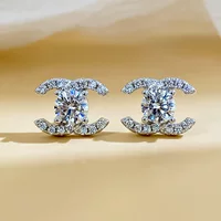 S925 стерлинговые серебряные ушные гвозди Moxasi женские двойные C Little Xiangfeng Advanced Серьги Серьги Серьги Новые серьги Прямая продажа