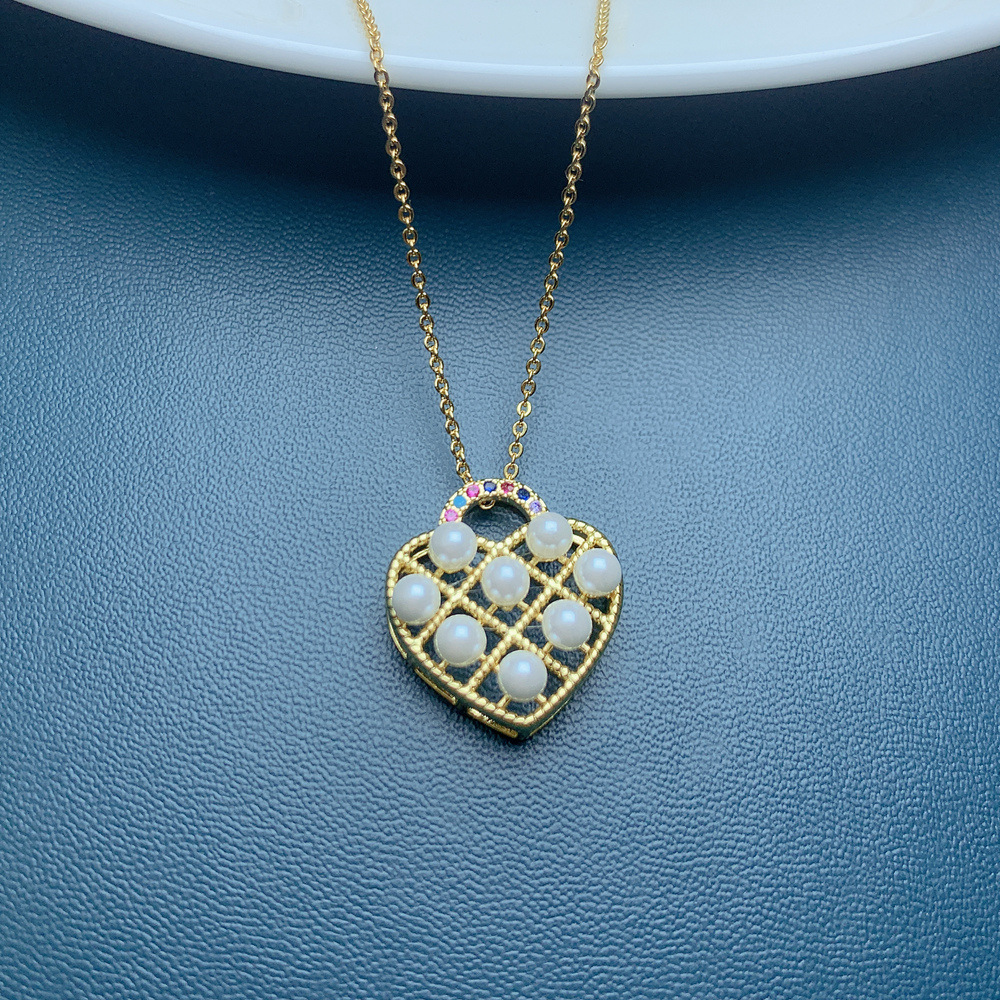 Simple Style Heart Shape Copper Inlay Artificial Pearls Rhinestones Necklace 1 Piece