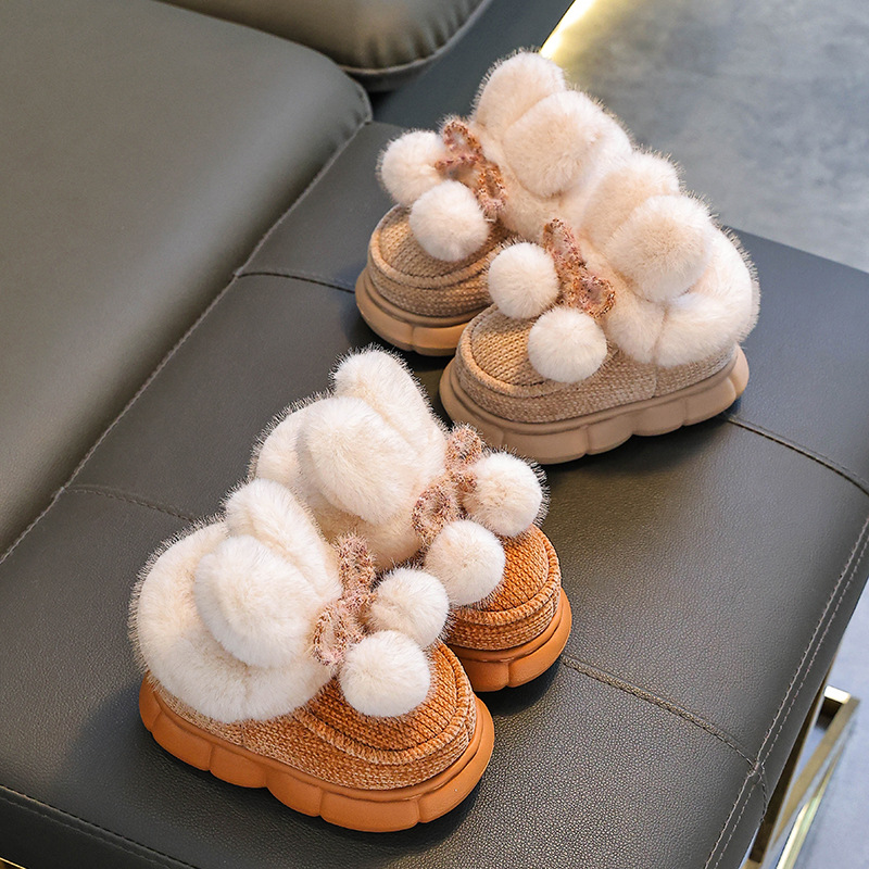 Bolsas de invierno para niños zapatos de algodón para niñas calientes y pelusa con una base gruesa para pisar la sensación de mierda bolsas de bebés de algodón para niños