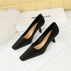 6183-2 European and American Style Simple Slim Heel High Heel Silk Shallow Mouth Square Head Women's Shoes Professi