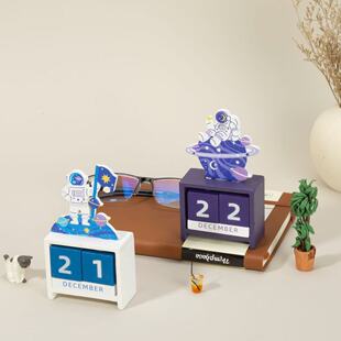 2025 Wooden Calendar DIY Desktop Decoration Graduation Gift Refueling Duck Perpetual Calendar Cartoon Manual Desk Calendar Decoration