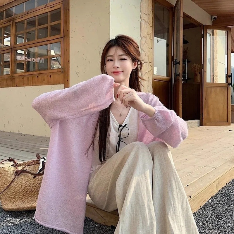 보라