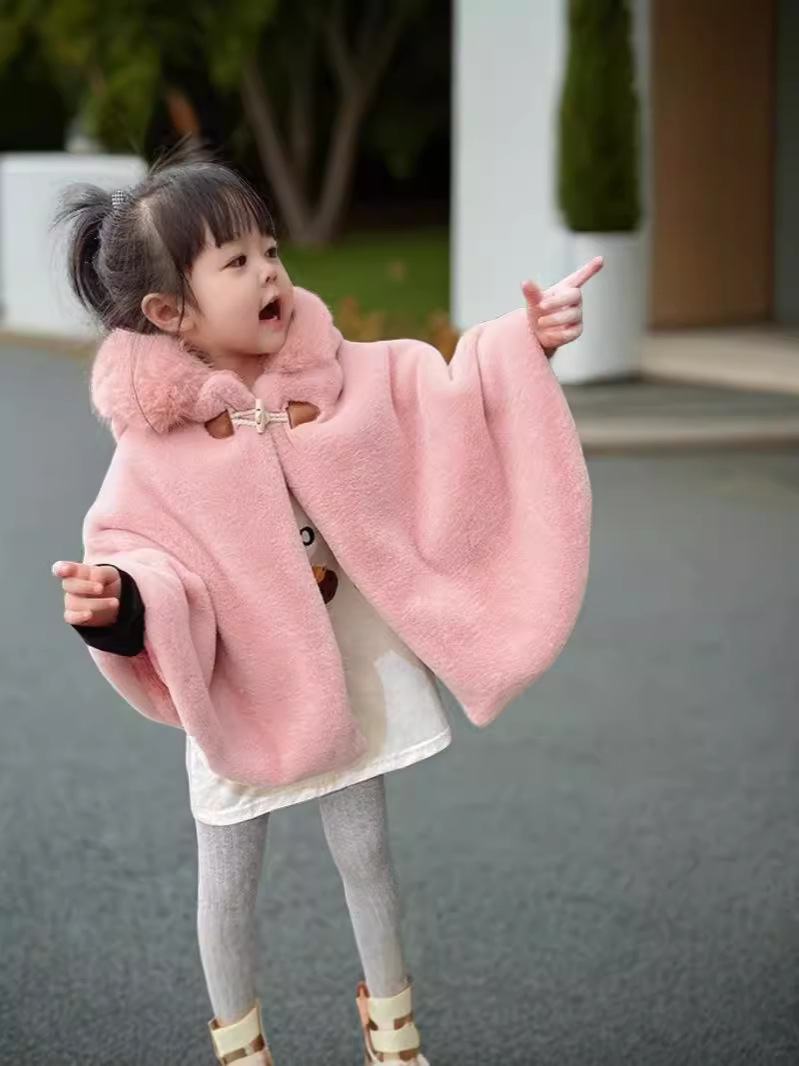 Ropa de bebé de peluche capa de recién nacido capa de otoño y invierno engrosar bebés de doble capa de chaqueta de lana de niñas