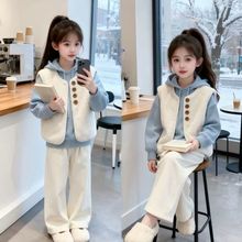 女童超好看套装秋冬2025新款女孩大童加厚毛衣马甲儿童冬装三件套