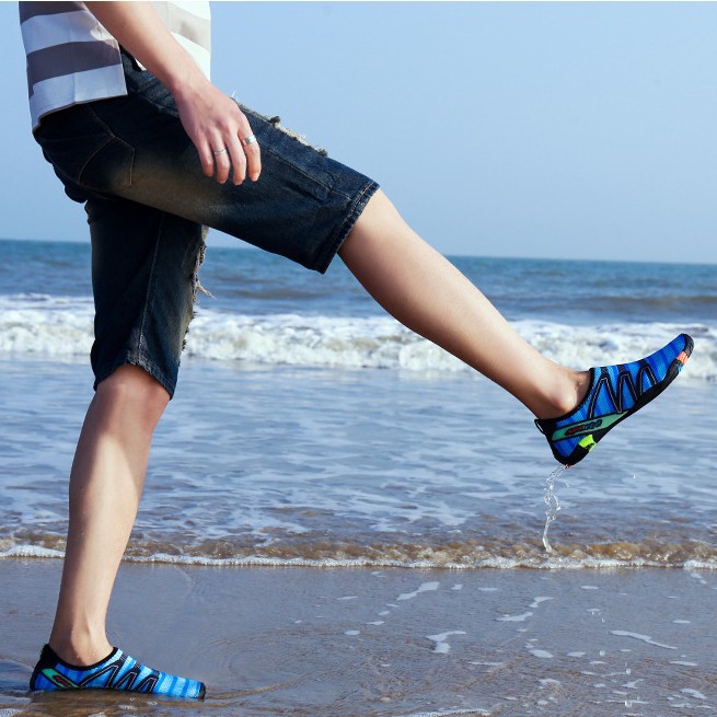 2026 zapatos de natación al aire libre de verano para hombres y mujeres zapatos de retroceso de arroyo zapatos de esnorkel de playa al aire libre zapatos de nadar rápido seco retroceso de arroyo pegatinas ligeras