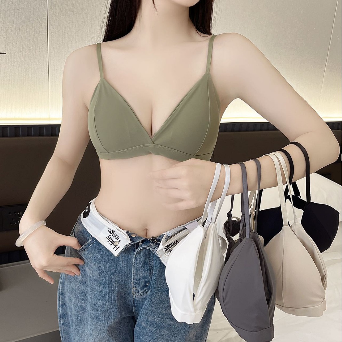 여름 얼음 실크 얇은 프렌치 스타일 여성용 뒷면 속옷, 삼각 컵 가슴 스트랩, 섹시한 버튼 브라 조끼