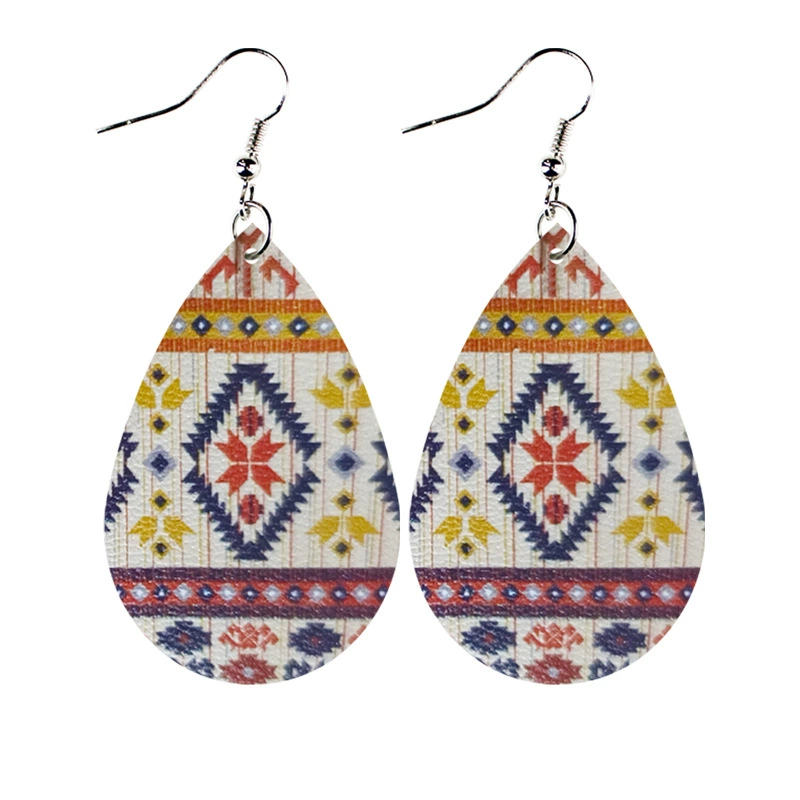 Серьги из кожи в форме слезы, западный племенной тату-близ patterns, лёгкие 6.8×3×0.5 см