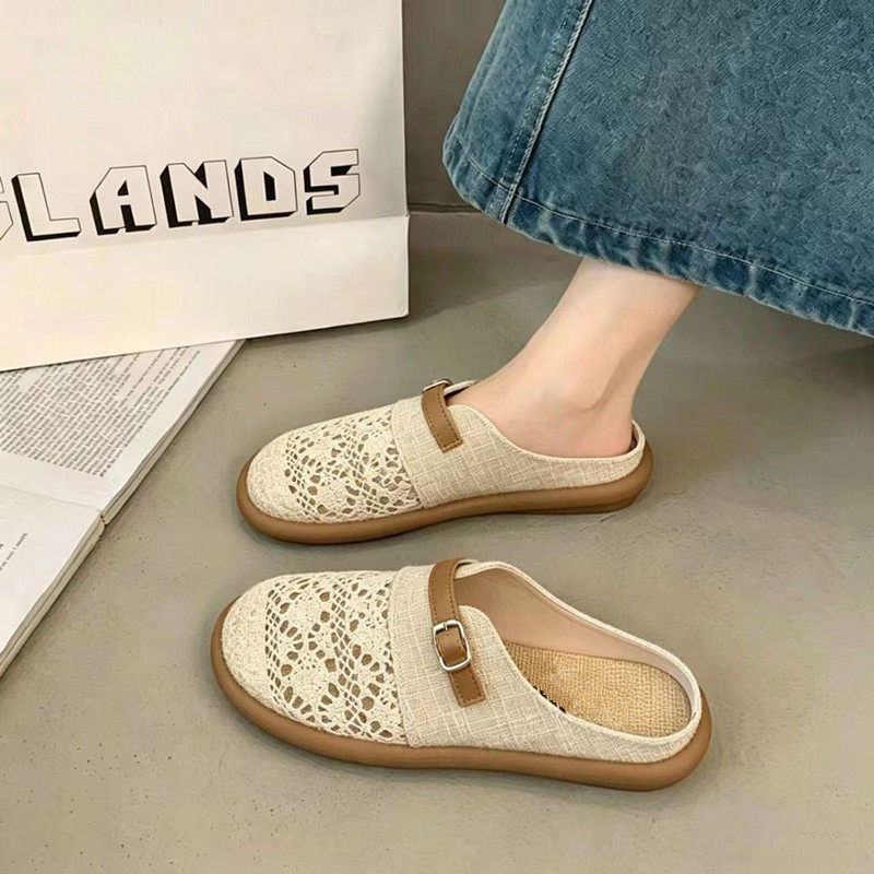 Dép lê nữ bít mũi vải lanh thêu hoa nhí, đế bằng gót thấp 1–3 cm, kiểu xỏ chân thoáng khí — Dép lê nữ S3 - màu be [hộp], Dép lê nữ S3 - màu đen [hộp]