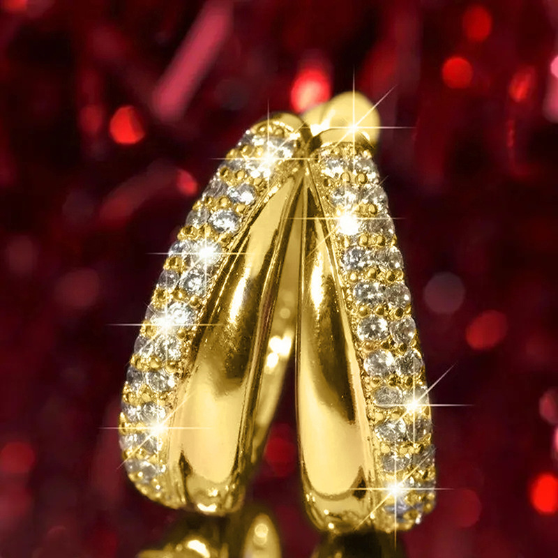 Orecchini a cerchio in zircone per donna e uomo con cristalli_voghion.com