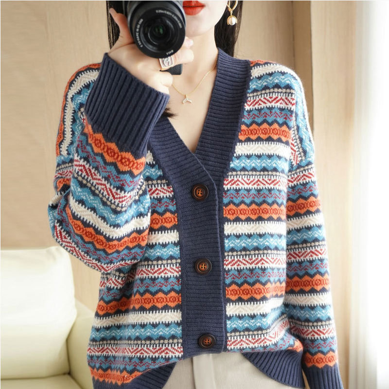 A line of big-name counter cut tail cashmere cardigan women's thickened spring and autumn jacquard wool knitted sweater coat