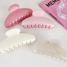 ��ʽ��ɫ���ʰ�Բ������ļ�ʱ�и��ǿ���ץ�д�ŷ�ɫϵ�̷�����