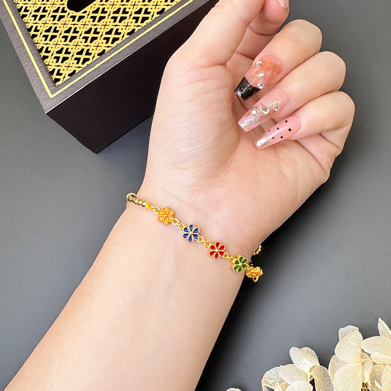 Vietnam oro de oro goteo de aceite de flores ligeras de lujo nicho pulsera de alto rendimiento no se desvanecerá fabricantes de joyas