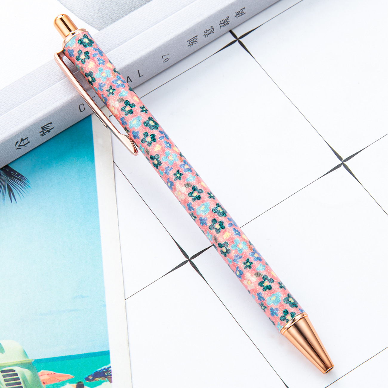 Estilo creativo ins mismo estilo chica corazón flor pluma fresca estudiante prensa pluma de cuero oro rosa prensa bolígrafo