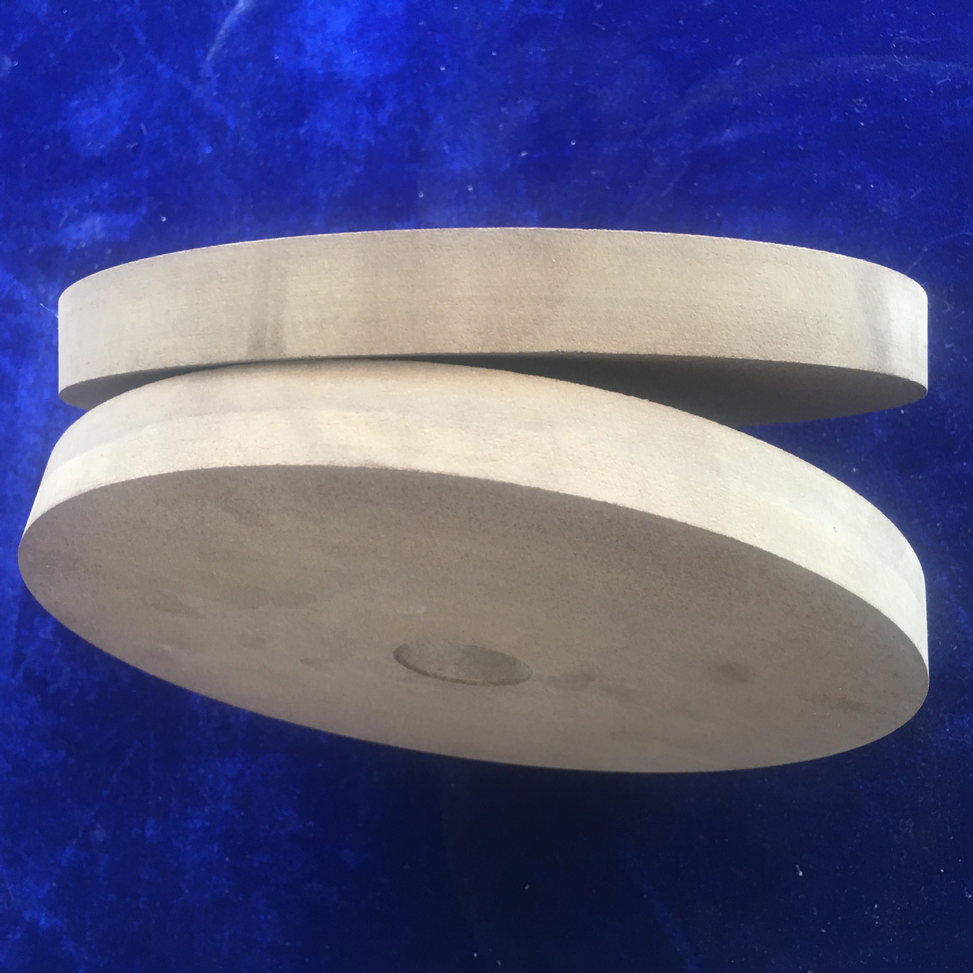 科美 树脂白刚玉砂轮抛光轮减震器气门杆镀铬零件用提高光洁度