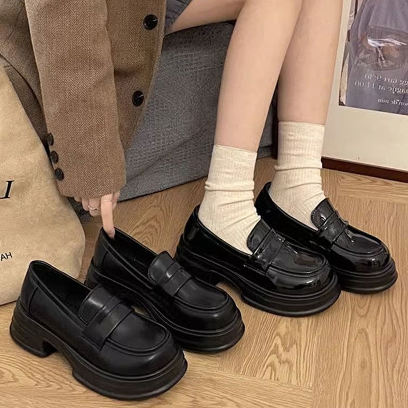 Round toe platform shoes women's 2025 new black college style small leather shoes all-match British loafers jk uniform shoes