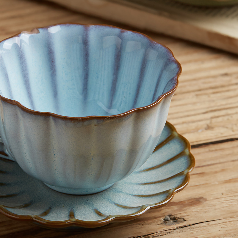 Estilo retro luz de lujo japonés taza de leche y platillo horno cambio de cerámica té de la tarde traje creativo encaje latte taza de café