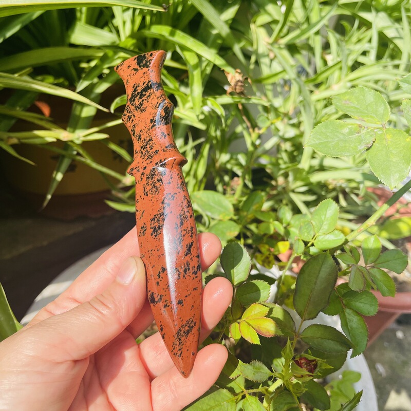 直供  天然水晶红曜石雕刻水晶匕首家居办公装饰摆件 图 2