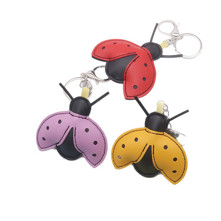 Divertido y creativo insecto cuero pequeño llavero mariquita lindo siete estrellas mariquita escarabajo bolso colgante llavero