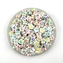 10mm彩色亚克力水洗梅花字母珠diy手工制作串珠手链项链饰品配件