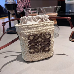 2024新款法式復古草編包春夏季文藝甜美簡約斜挎單肩拉菲草編織包