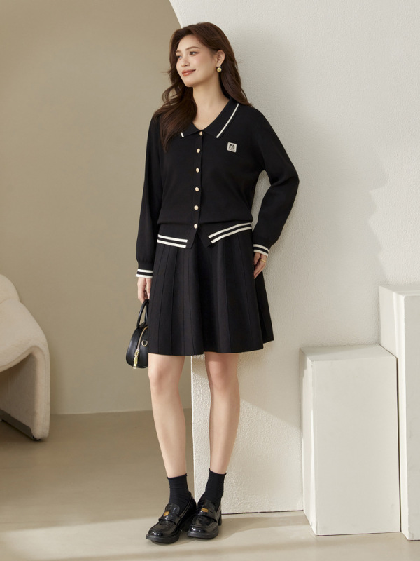 Xianlixiu 大きいサイズの女性の服は快適で年齢を減らし、スリムなカレッジスタイルのニットツーピーススーツファット mm2024 秋の新スタイル|undefined