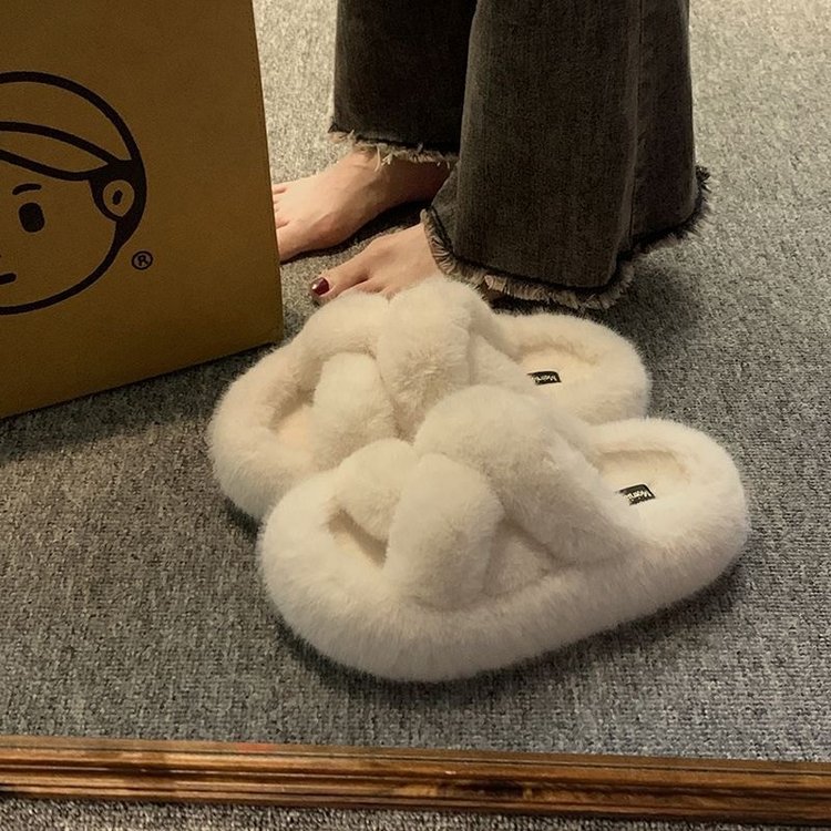 2023 Winter New Super Hot Versatile Retro Comfortable and Western Style Plush Tug_voghion.com