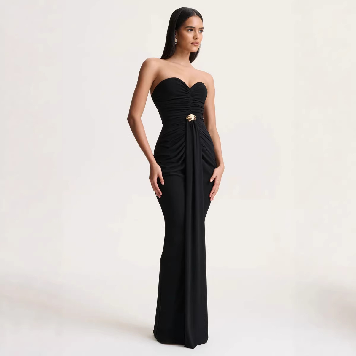 2026 primavera nueva línea sin mangas plegada cintura vestido de correa temperamento delgado vestido de pecho