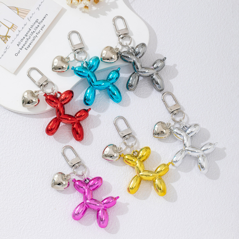 Large Aesthetic Metallic Balloon Dog Keychain Cute Bag Charm with Heart-Shaped Pendant Fashionable Backpack Accessory Large Aesthetic Metallic Balloon Dog Keychain Cute Bag Charm with Heart-Shaped Pendant Fashionable Backpack Accessory